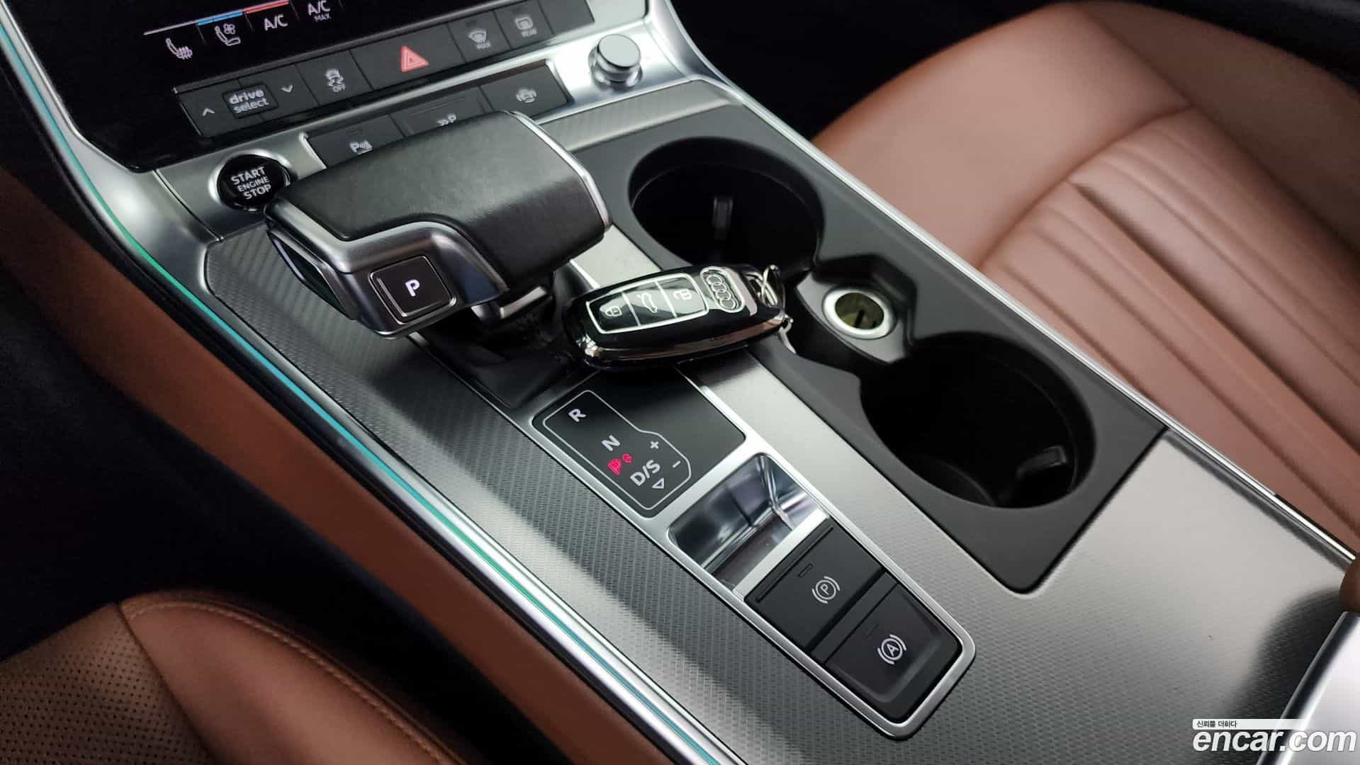 A6 Audi 2021.11-INNER-009