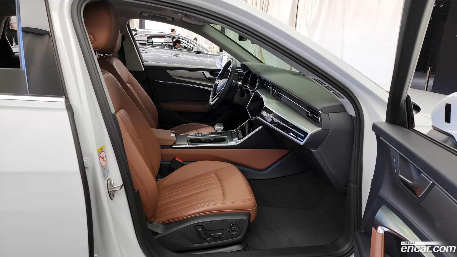 A6 Audi 2021.11-OPTION-015