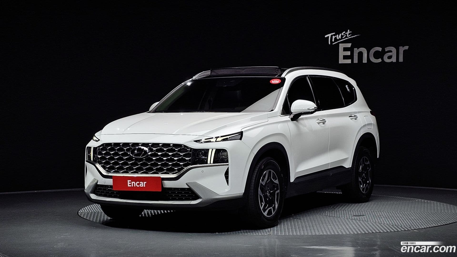 Main__Slider__Photo:Santafe Hyundai 2023.6-0