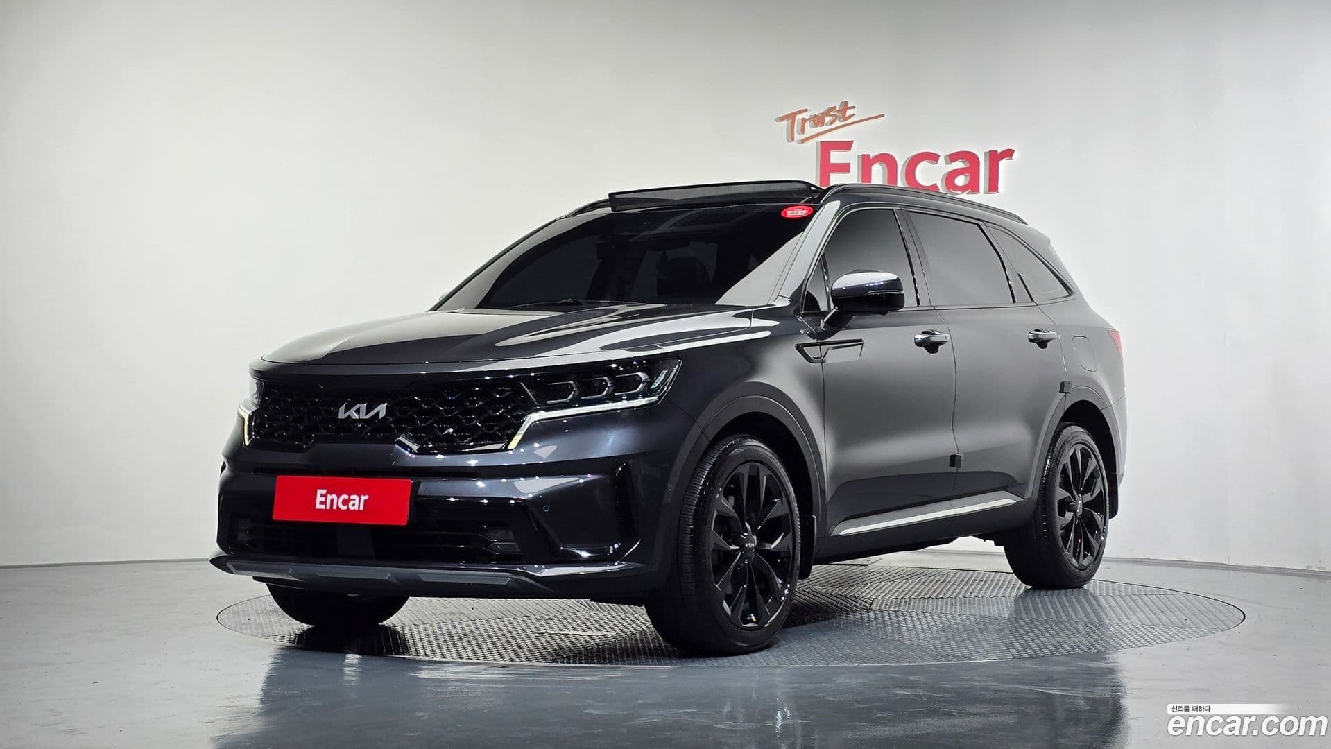 Main__Slider__Photo:Sorento Kia 2023.4-0