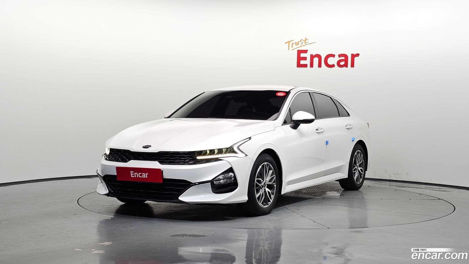 Main__Slider__Photo:K5 Kia 2021.3-0