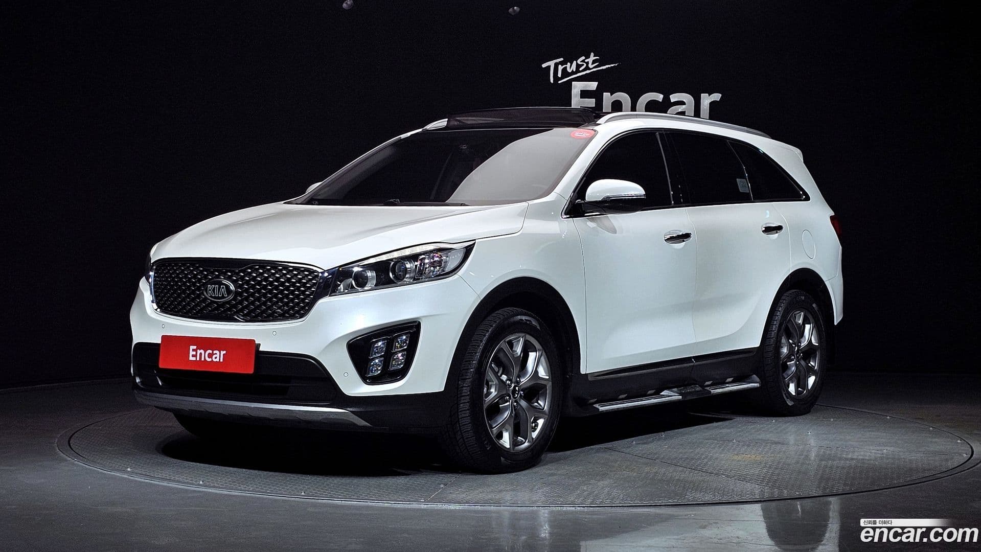 Main__Slider__Photo:Sorento Kia 2016.0-0