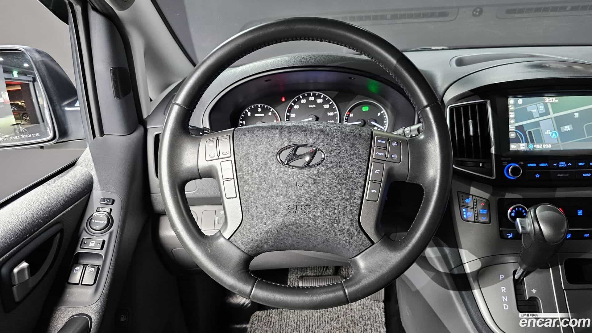Starex Hyundai 2018.3-OPTION-017