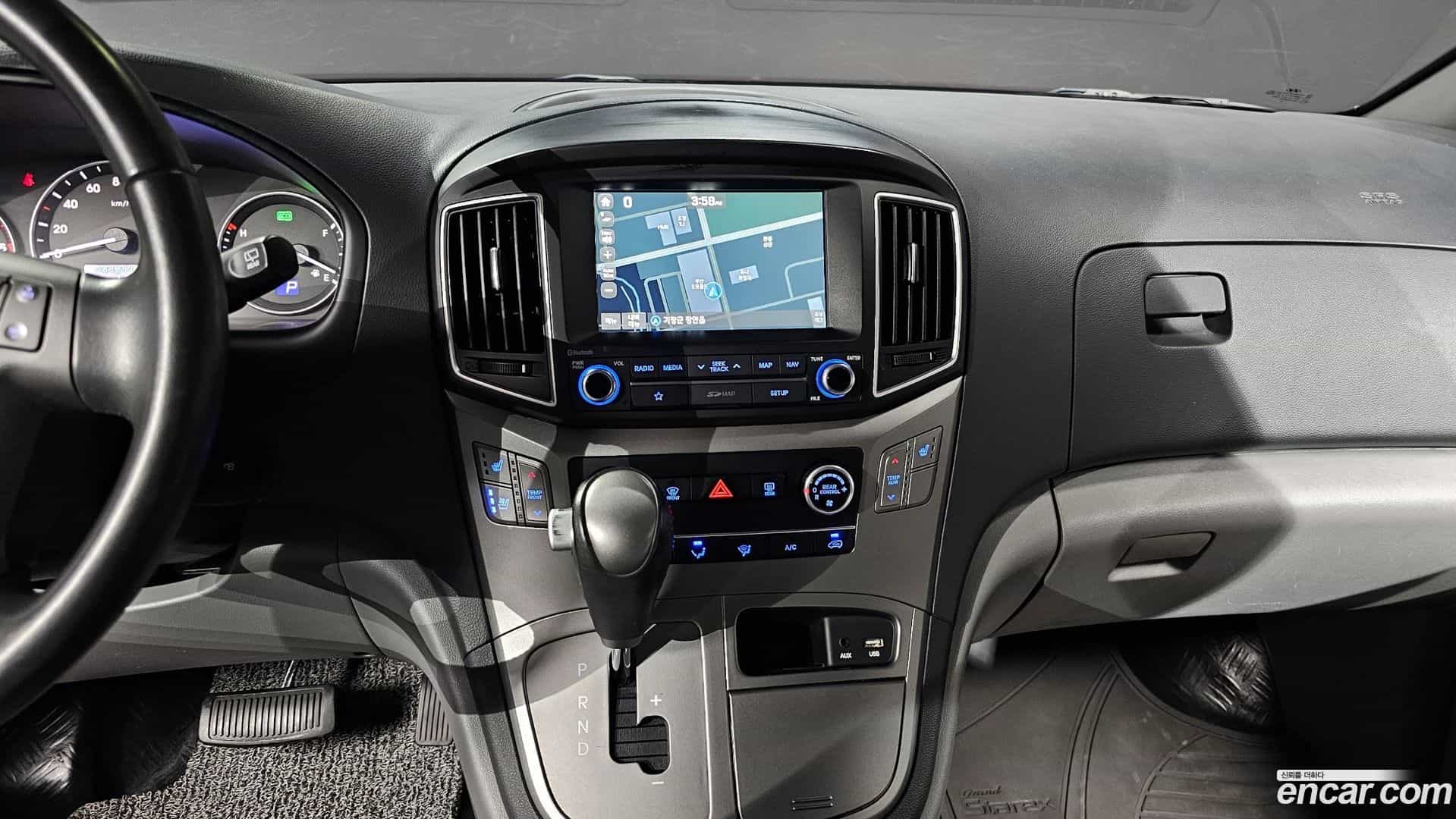 Starex Hyundai 2018.3-OPTION-018