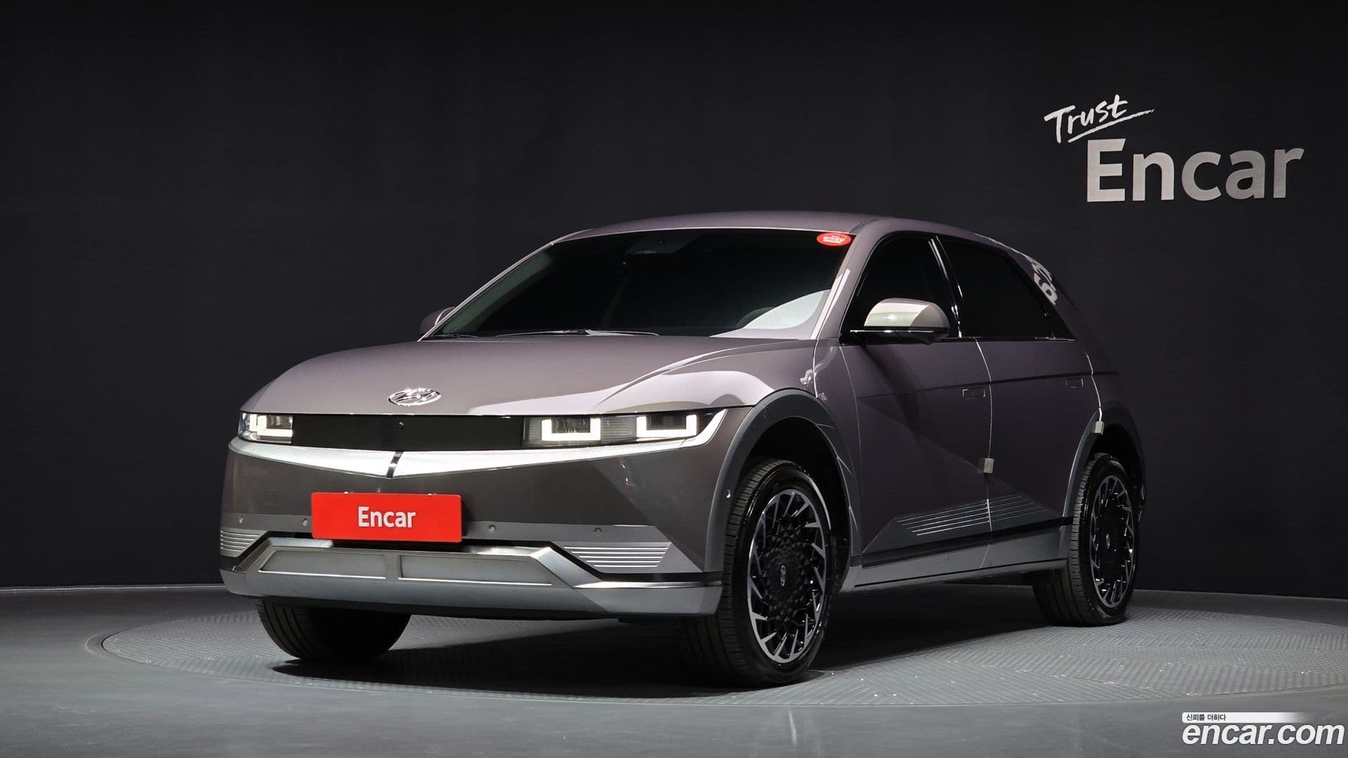 Main__Slider__Photo:Ioniq5 Hyundai 2022.1-0