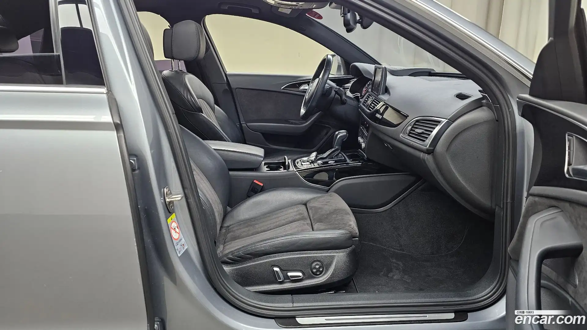 A6 Audi 2015.8-OPTION-015