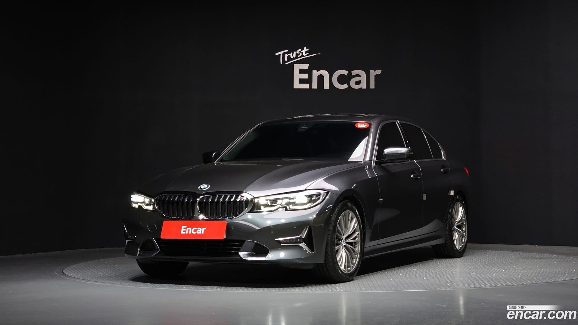 Main__Slider__Photo:3-Series BMW 2019.11-0