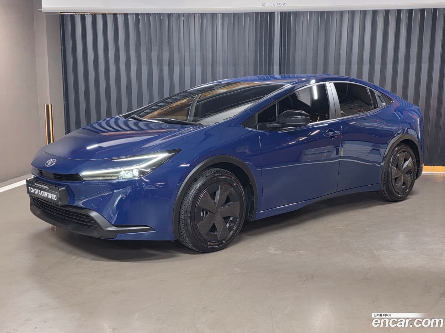 Main__Slider__Photo:Prius Toyota 2023.11-0