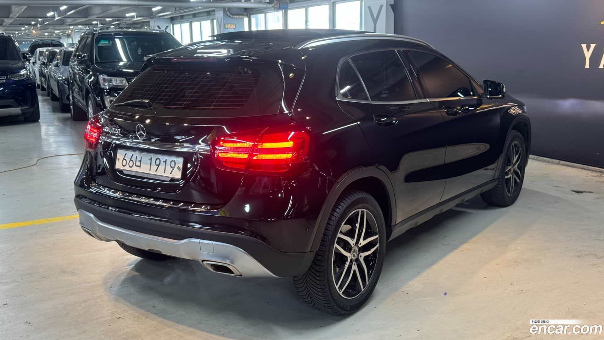 GLA-Class Mercedes-Benz 2018.5-OUTER-002