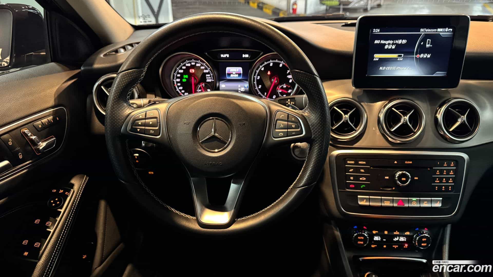 GLA-Class Mercedes-Benz 2018.5-OPTION-018