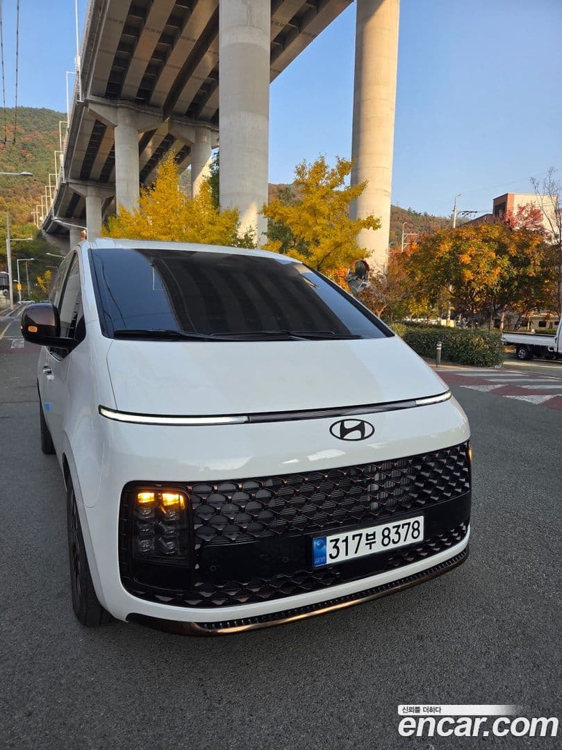Main__Slider__Photo:Staria Hyundai 2024.9-0
