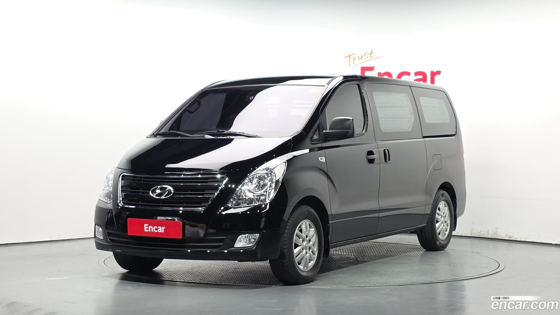 Main__Slider__Photo:Starex Hyundai 2017.9-0