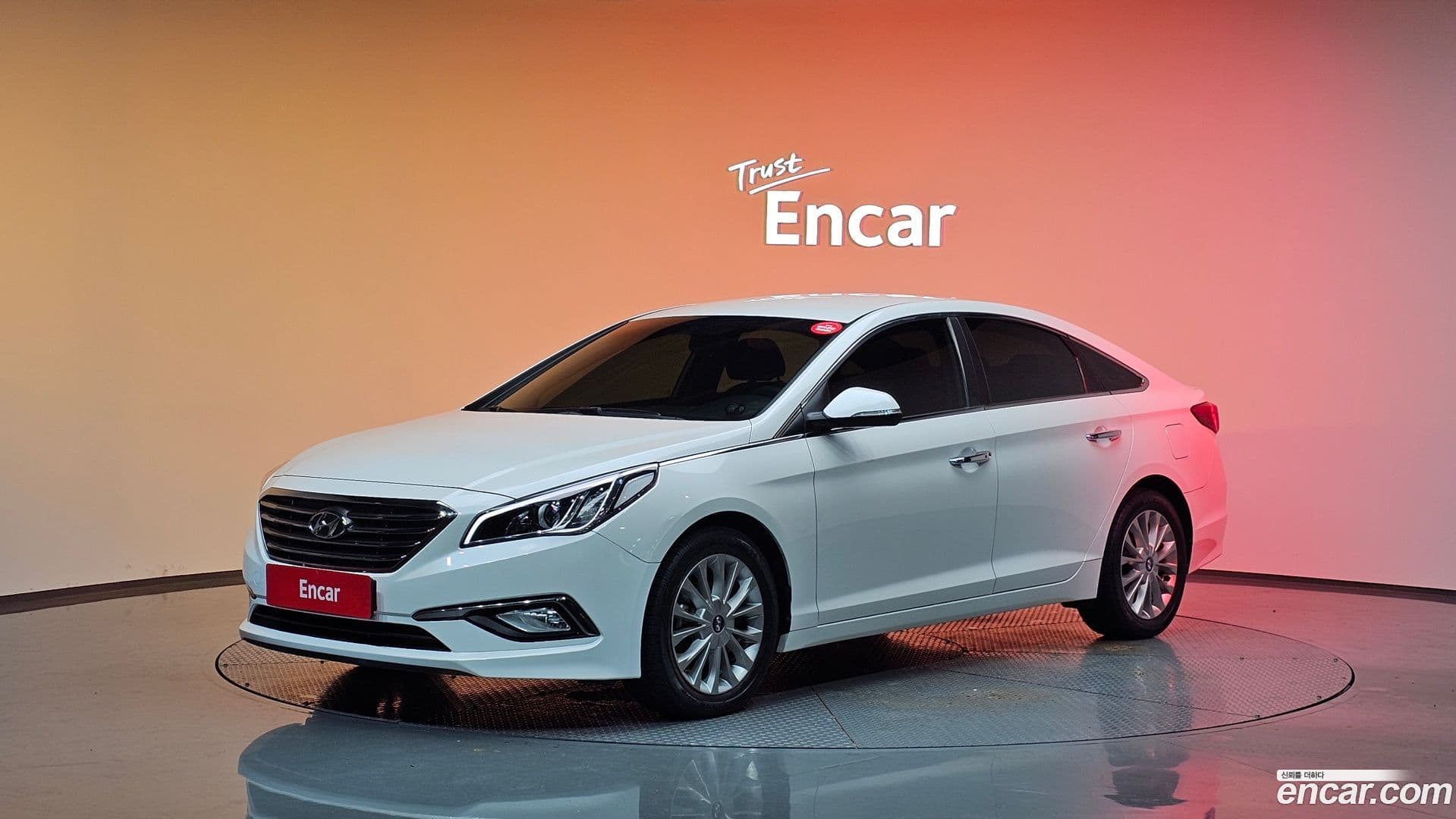 Main__Slider__Photo:Sonata Hyundai 2015.3-0