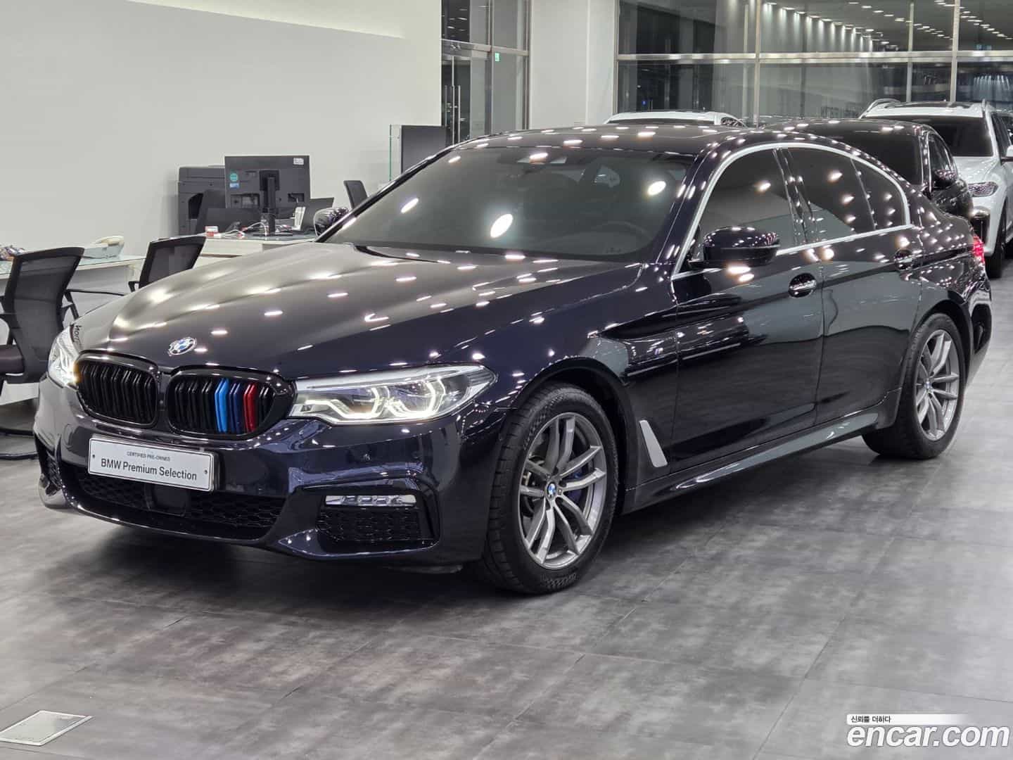 5-Series BMW 2018.2-THUMBNAIL-11