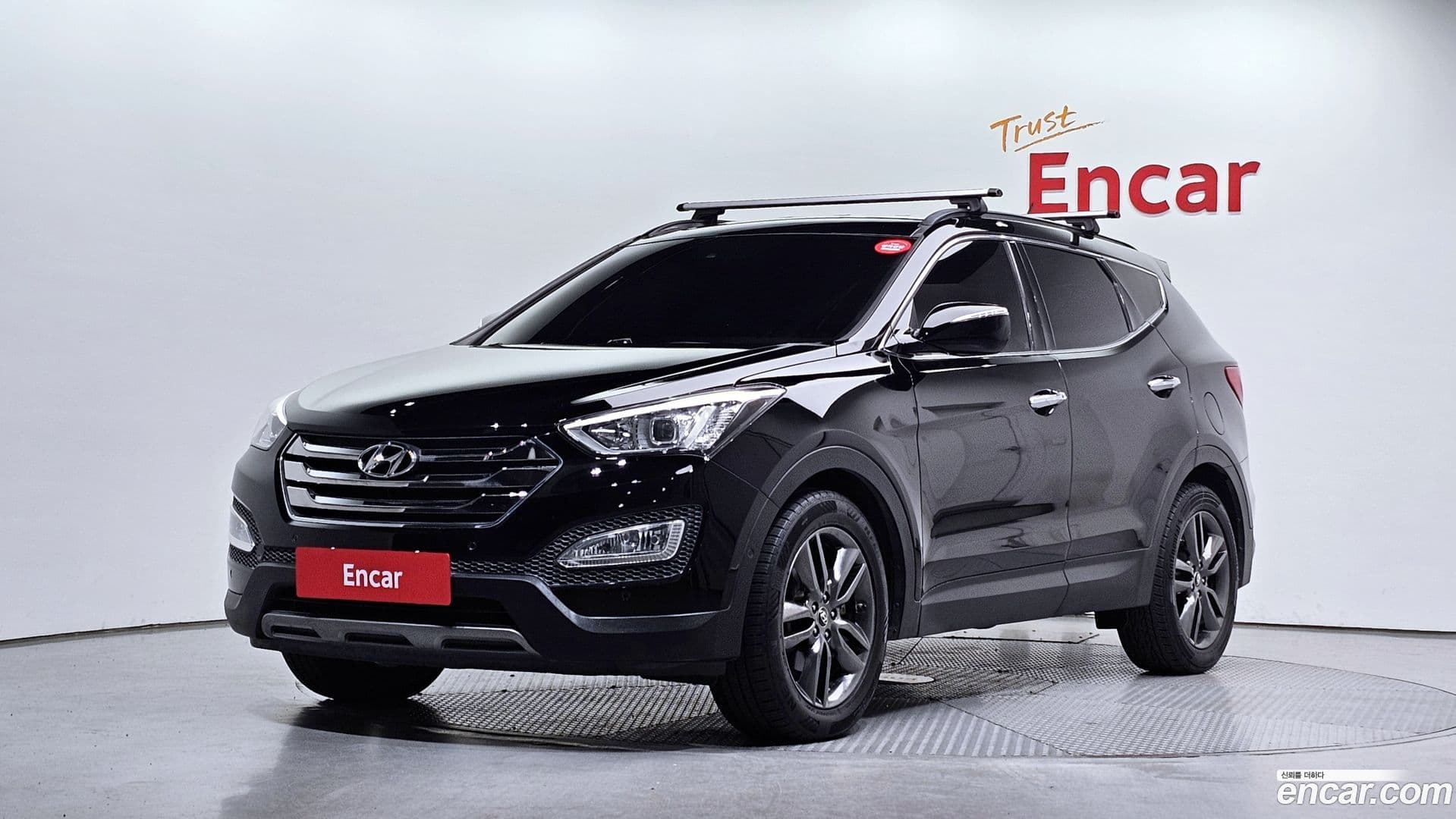 Main__Slider__Photo:Santafe Hyundai 2013.11-0