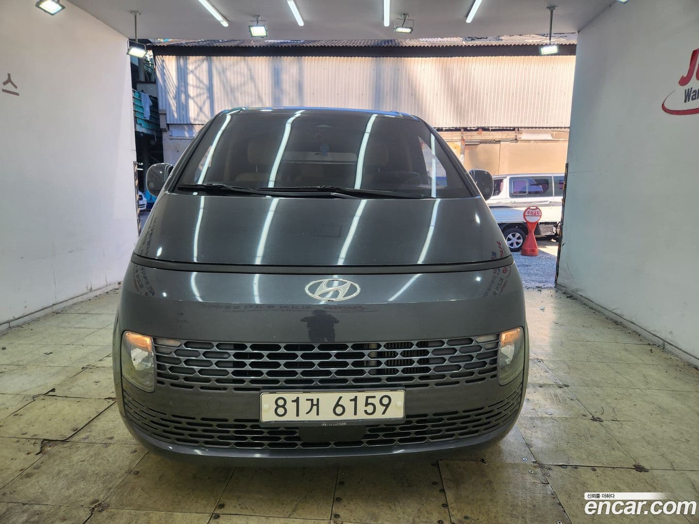 Main__Slider__Photo:Staria Hyundai 2021.5-0