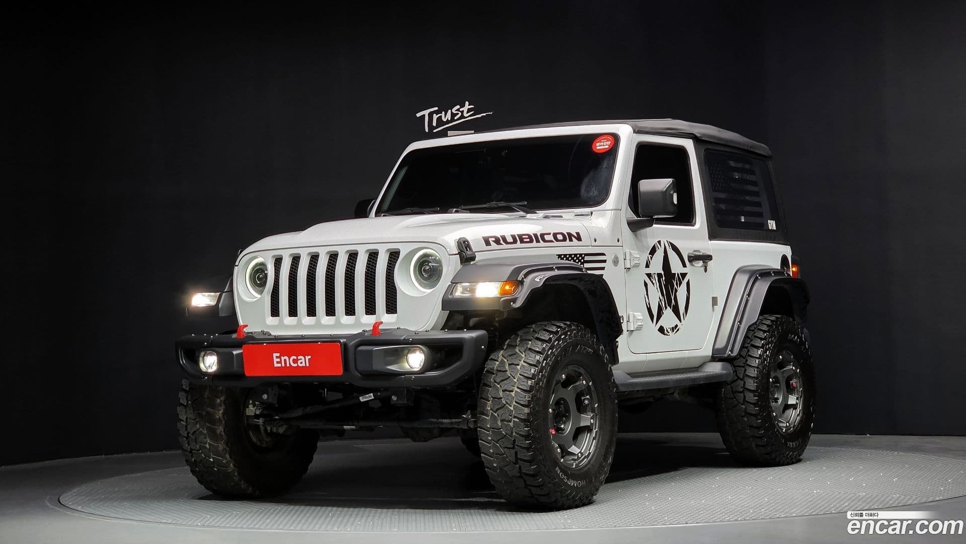 Main__Slider__Photo:Wrangler Jeep 2019.11-0