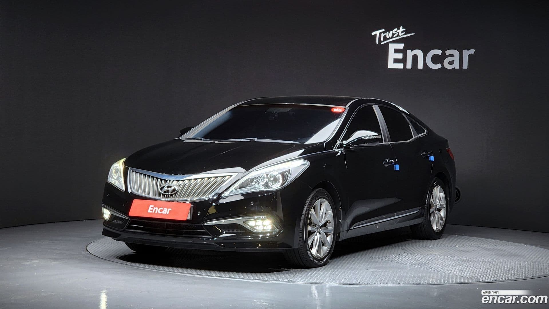 Main__Slider__Photo:Grandeur Hyundai 2015.7-0