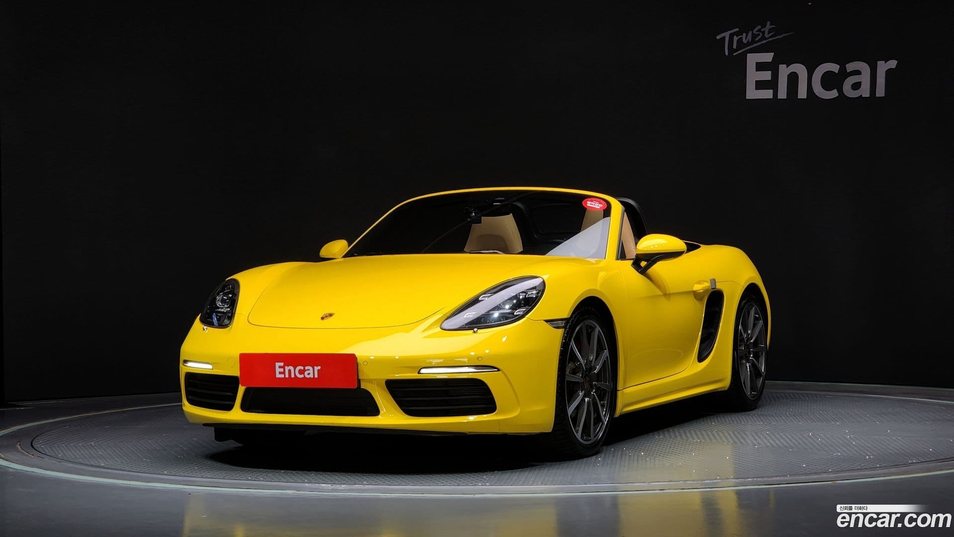 Main__Slider__Photo:718 Porsche 2017.2-0