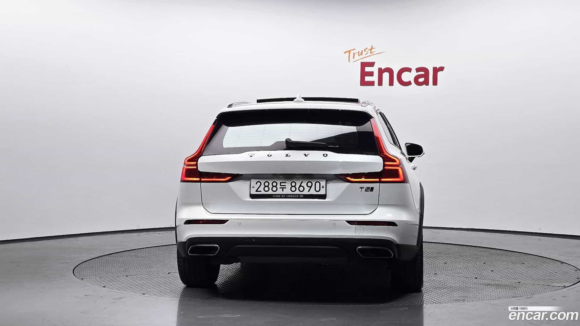 V60 Volvo 2019.9-OUTER-004