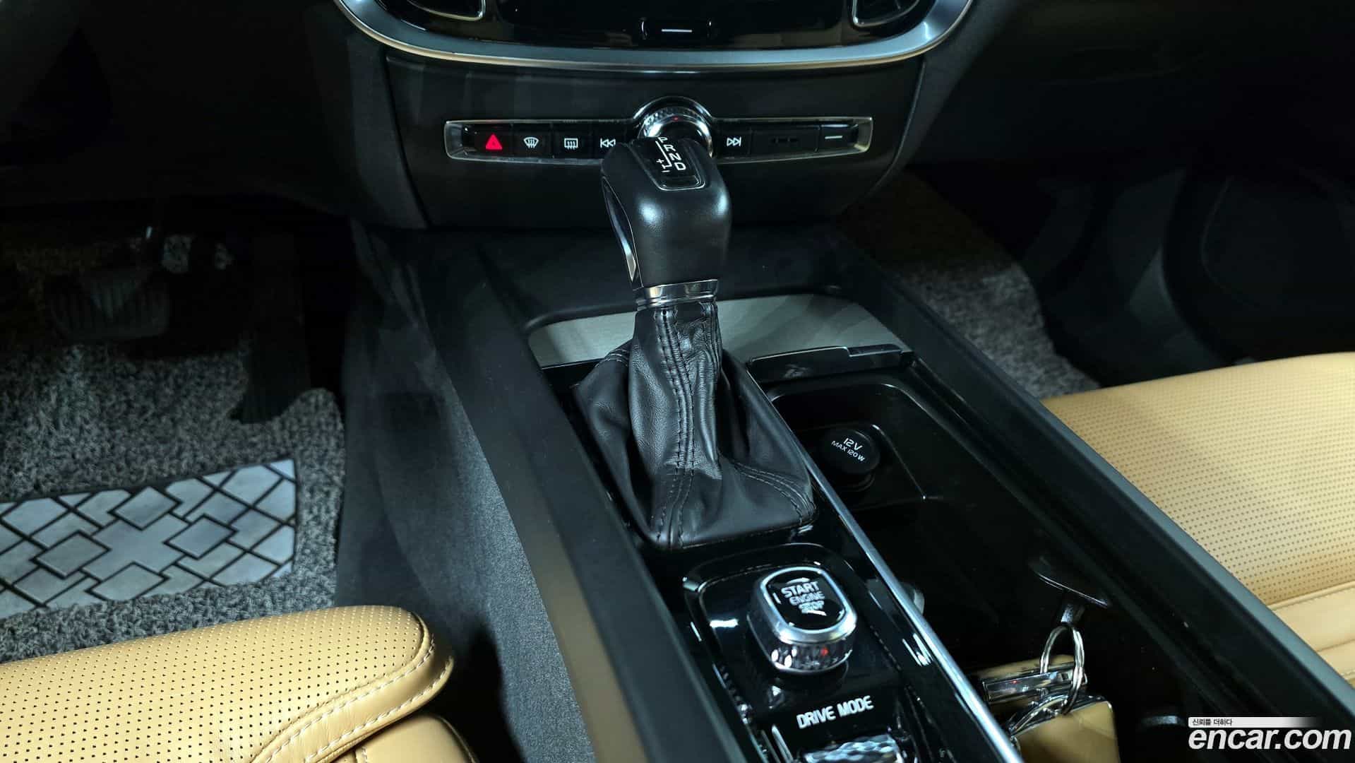 V60 Volvo 2019.9-INNER-009