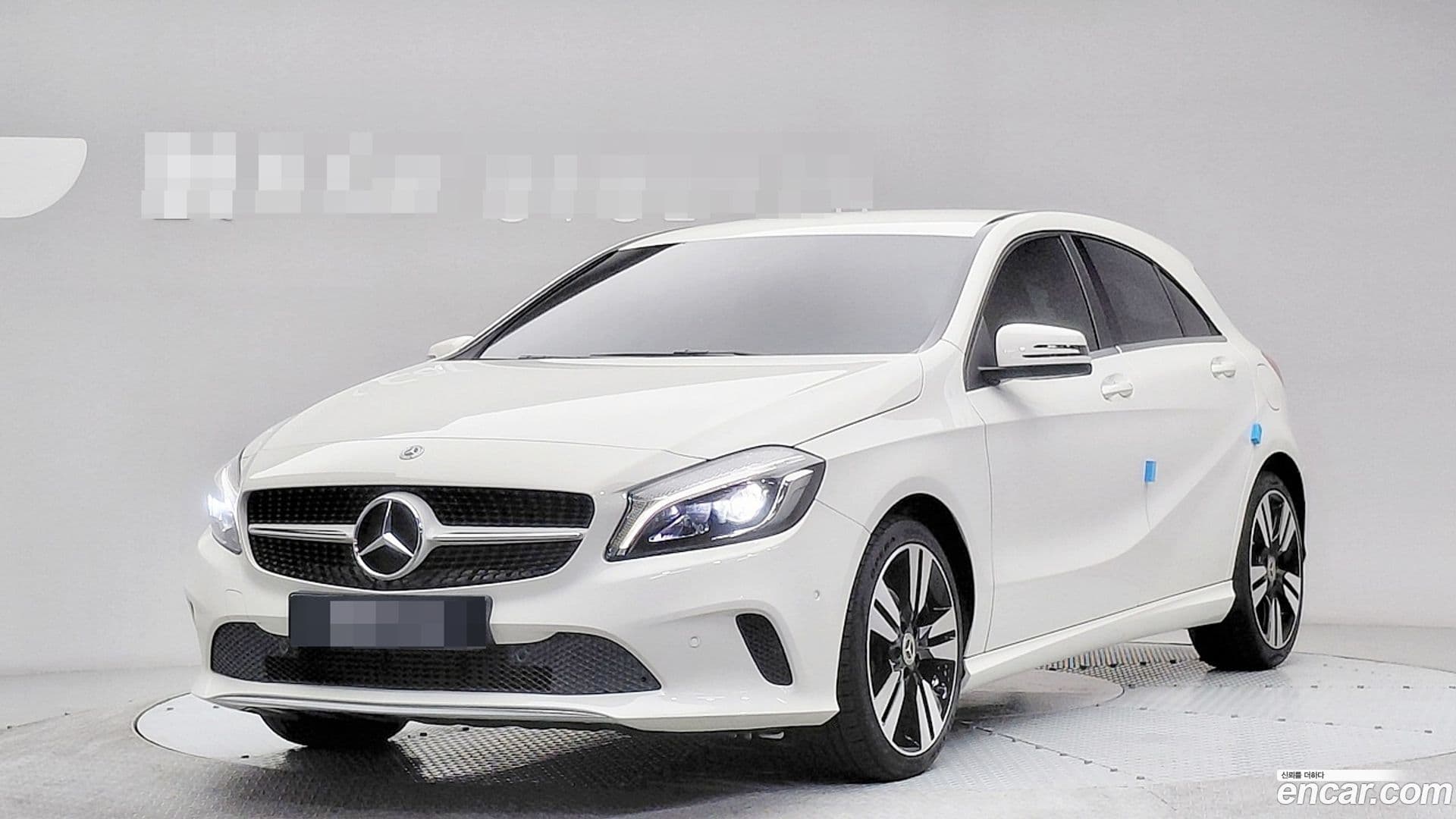 Main__Slider__Photo:A-Class Mercedes-Benz 2018.3-0