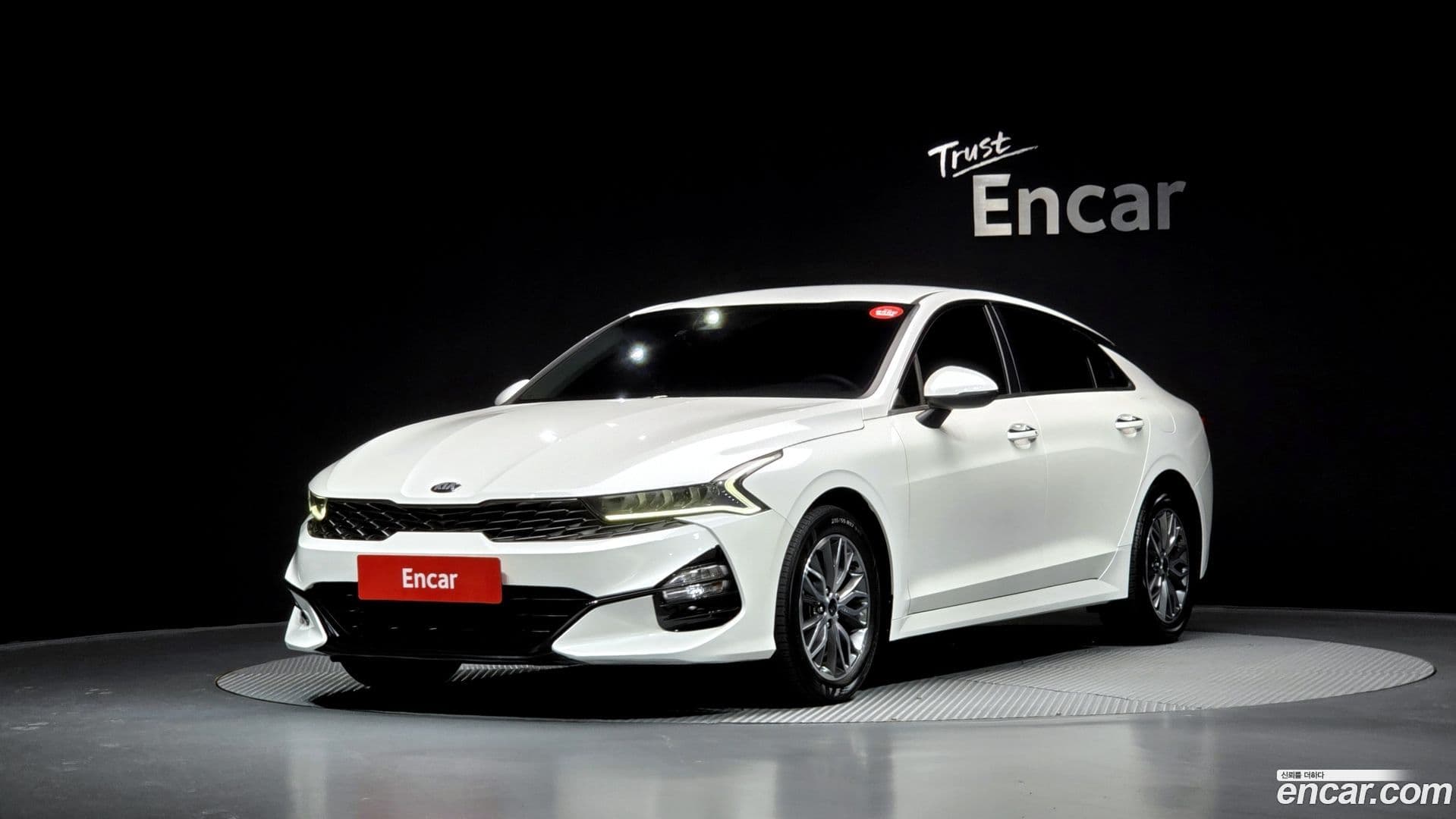 Main__Slider__Photo:K5 Kia 2020.9-0