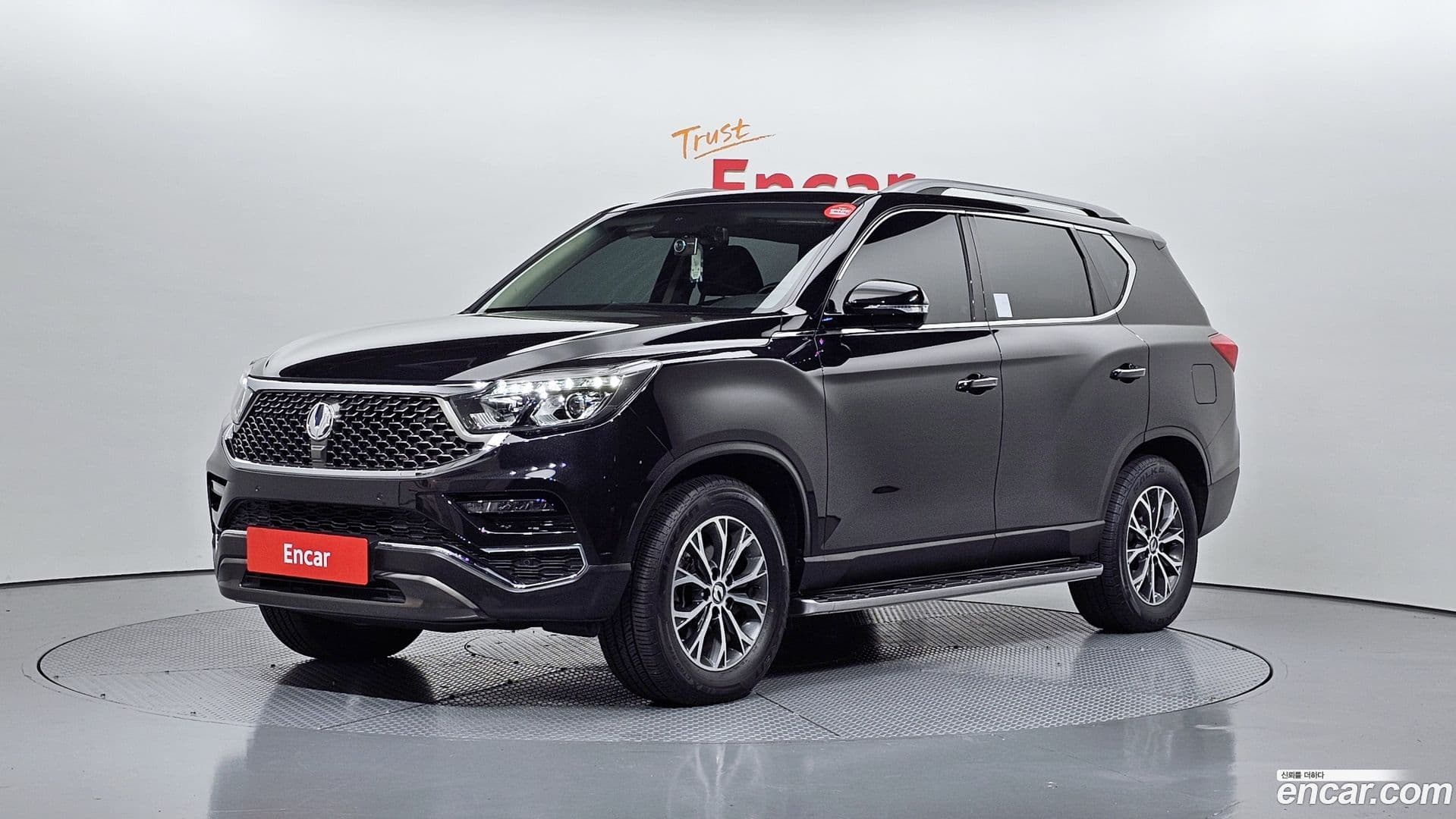 Main__Slider__Photo:Rexton KG Mobility 2020.7-0