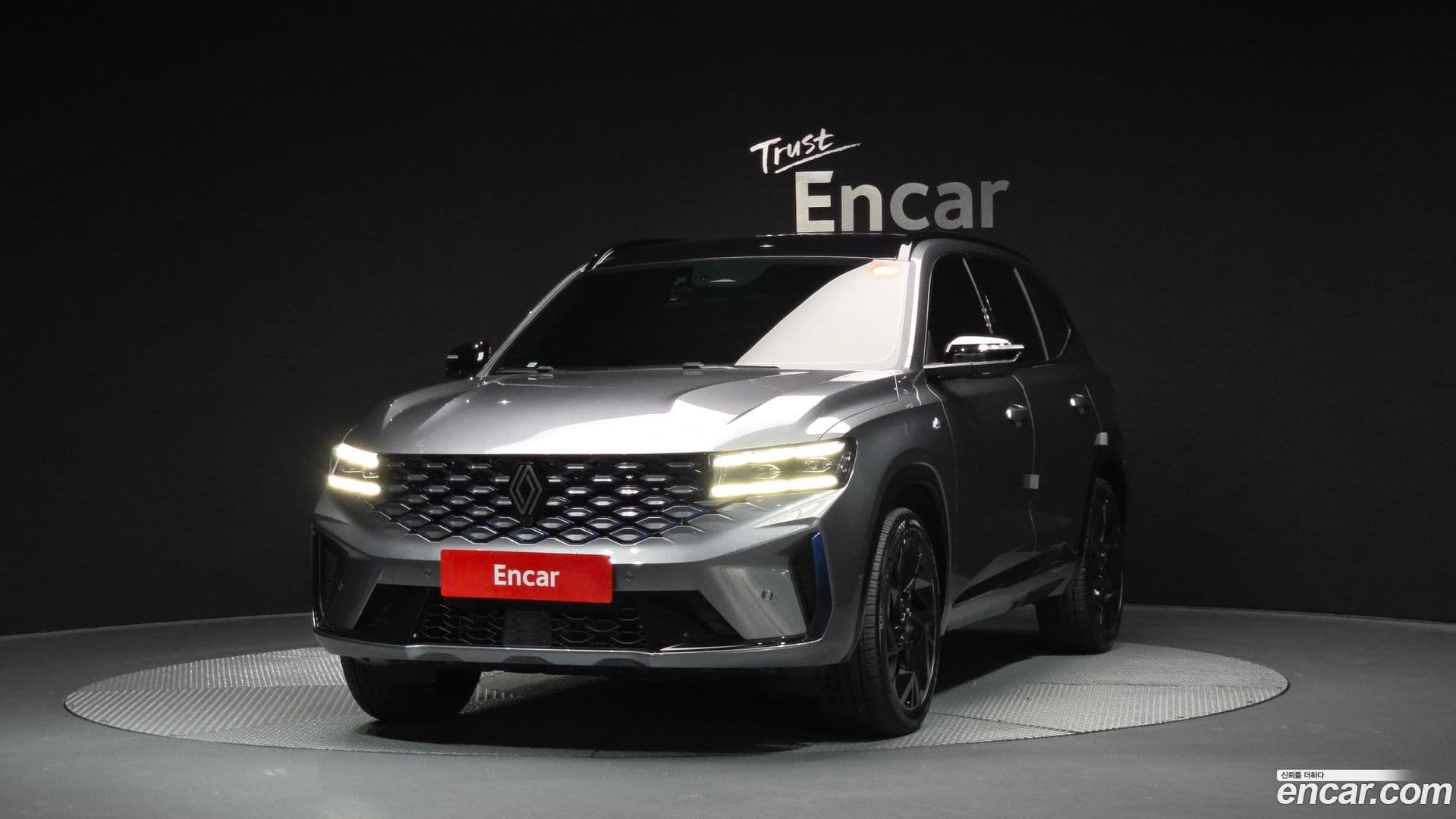 Main__Slider__Photo:Grand Koleos Renault Korea 2025.0-0