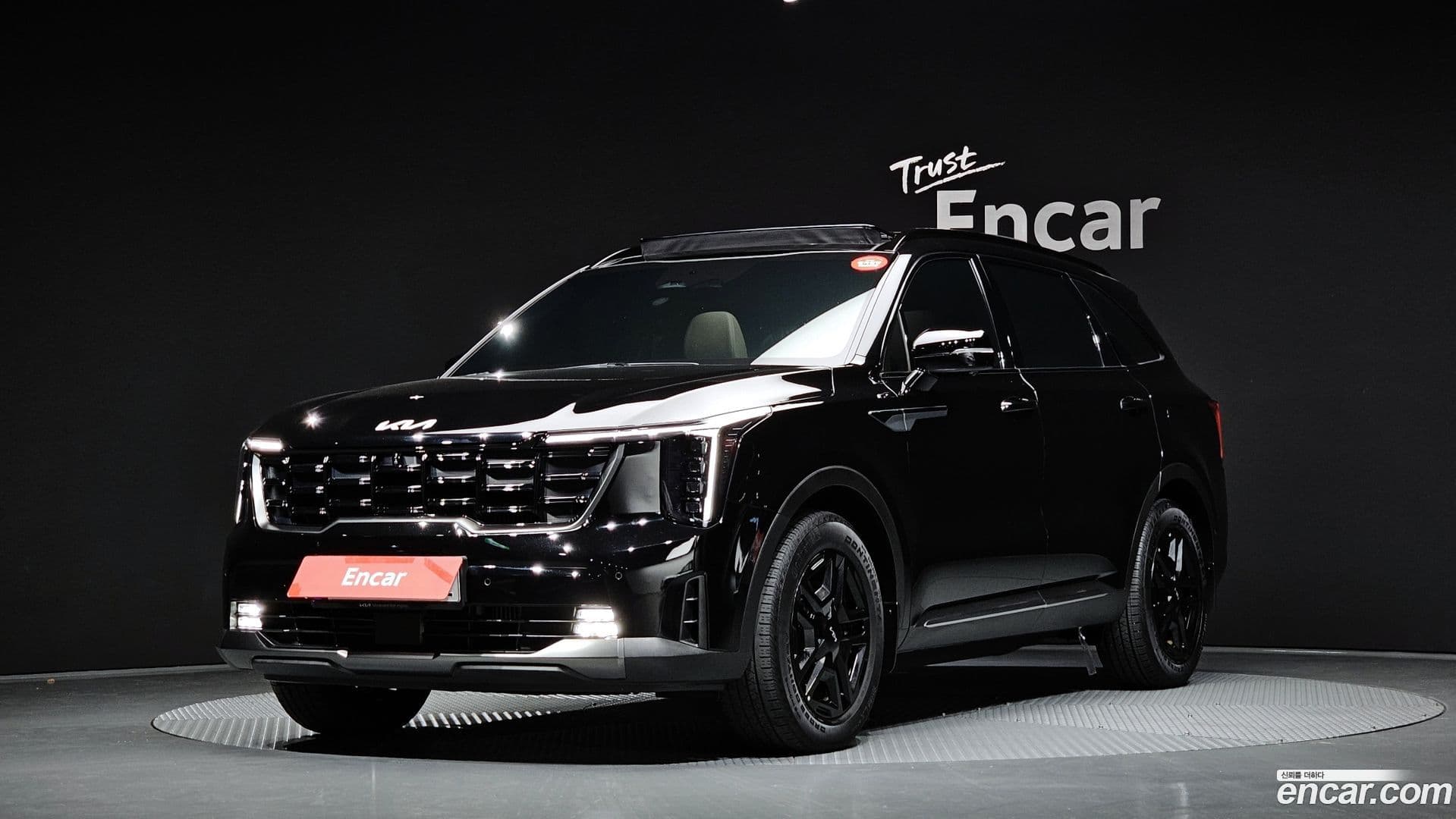 Main__Slider__Photo:Sorento Kia 2023.10-0