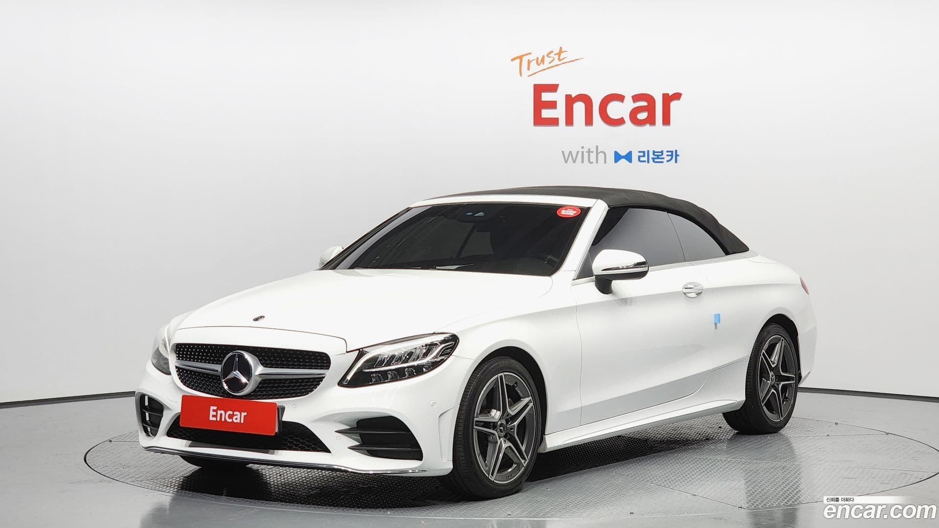 Main__Slider__Photo:C-Class Mercedes-Benz 2019.9-0