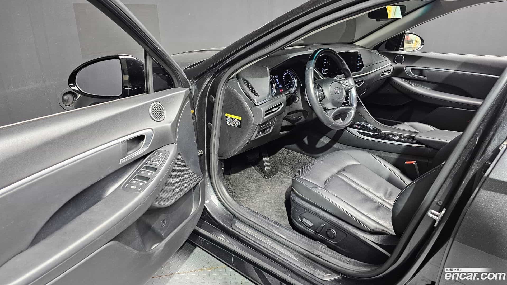Sonata Hyundai 2019.8-INNER-010