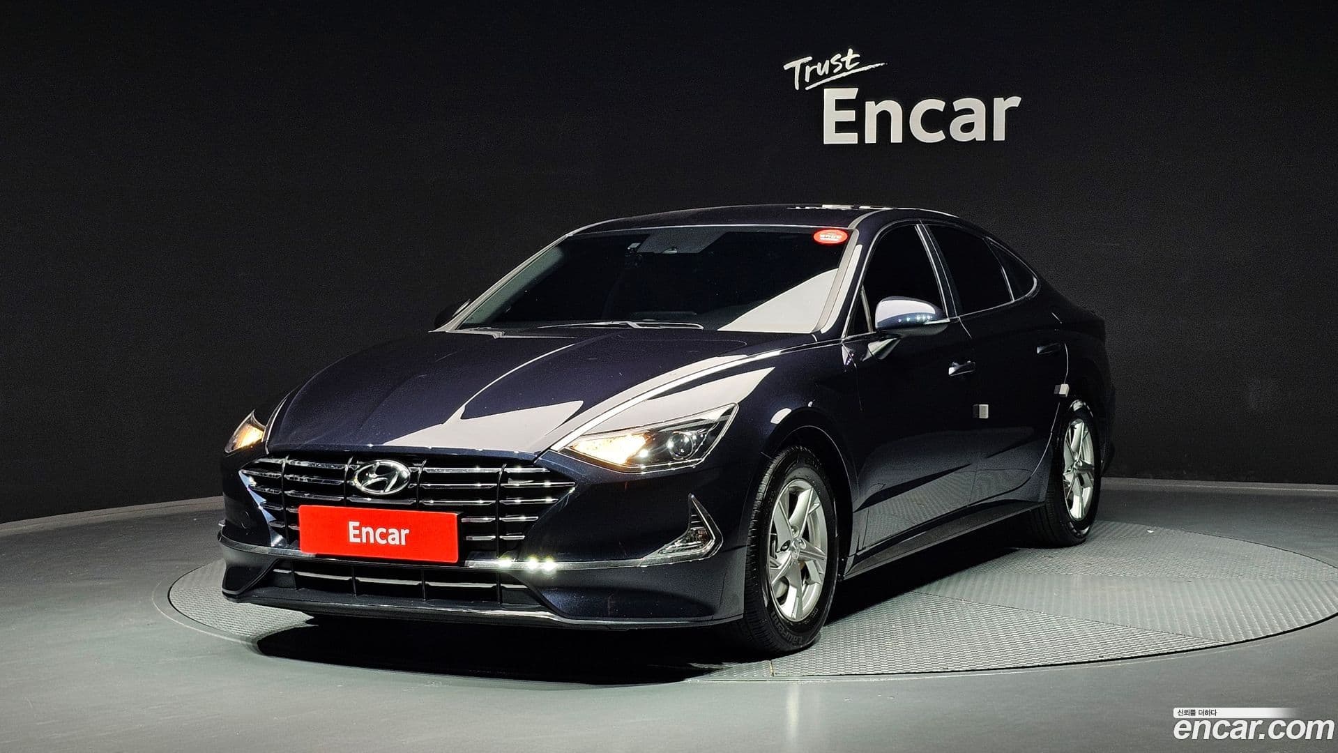 Main__Slider__Photo:Sonata Hyundai 2020.4-0
