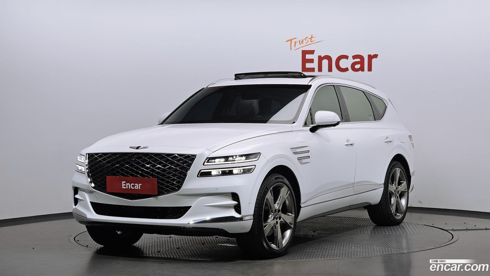Main__Slider__Photo:GV80 Genesis 2020.7-0