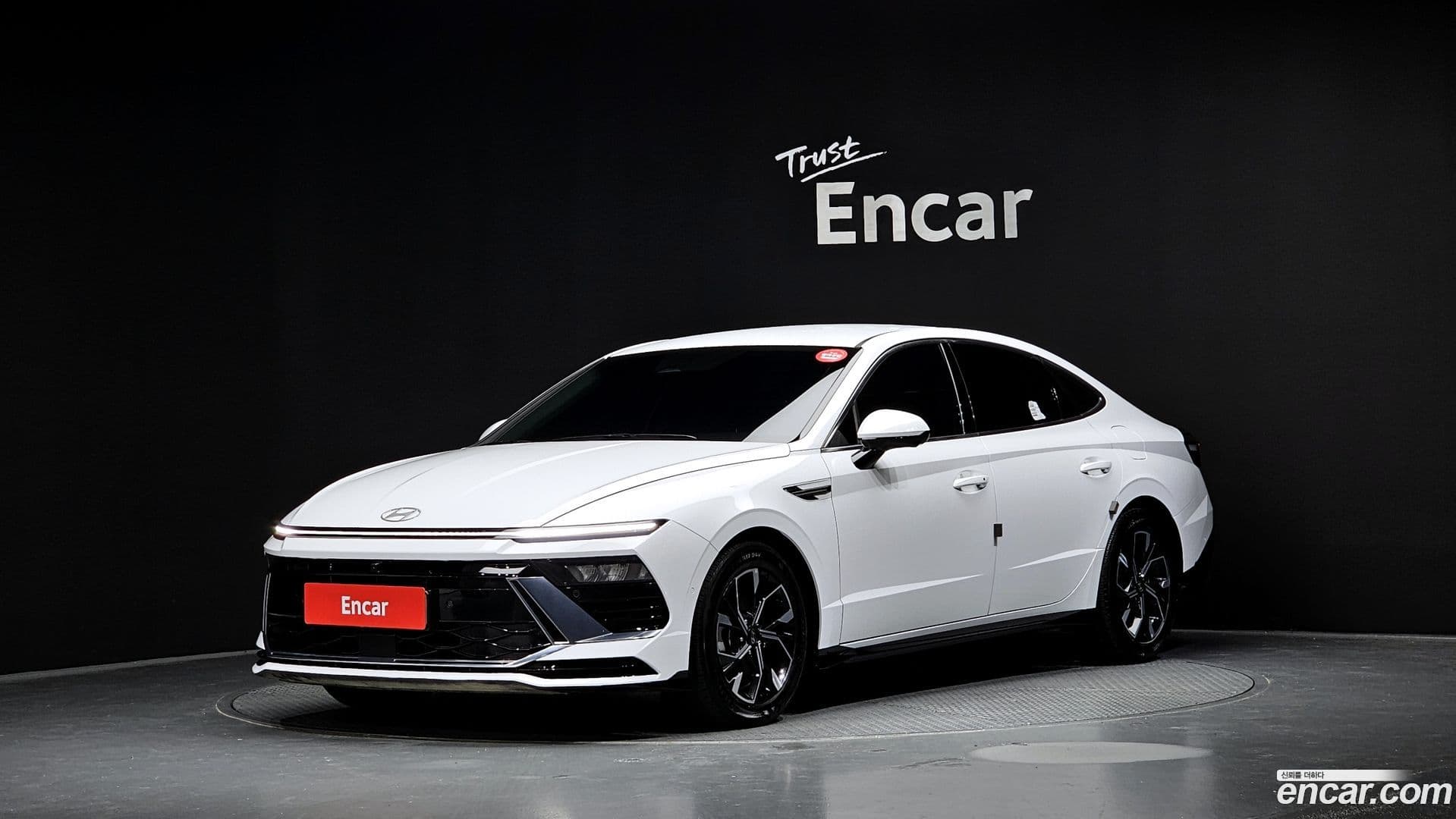 Main__Slider__Photo:Sonata Hyundai 2023.11-0