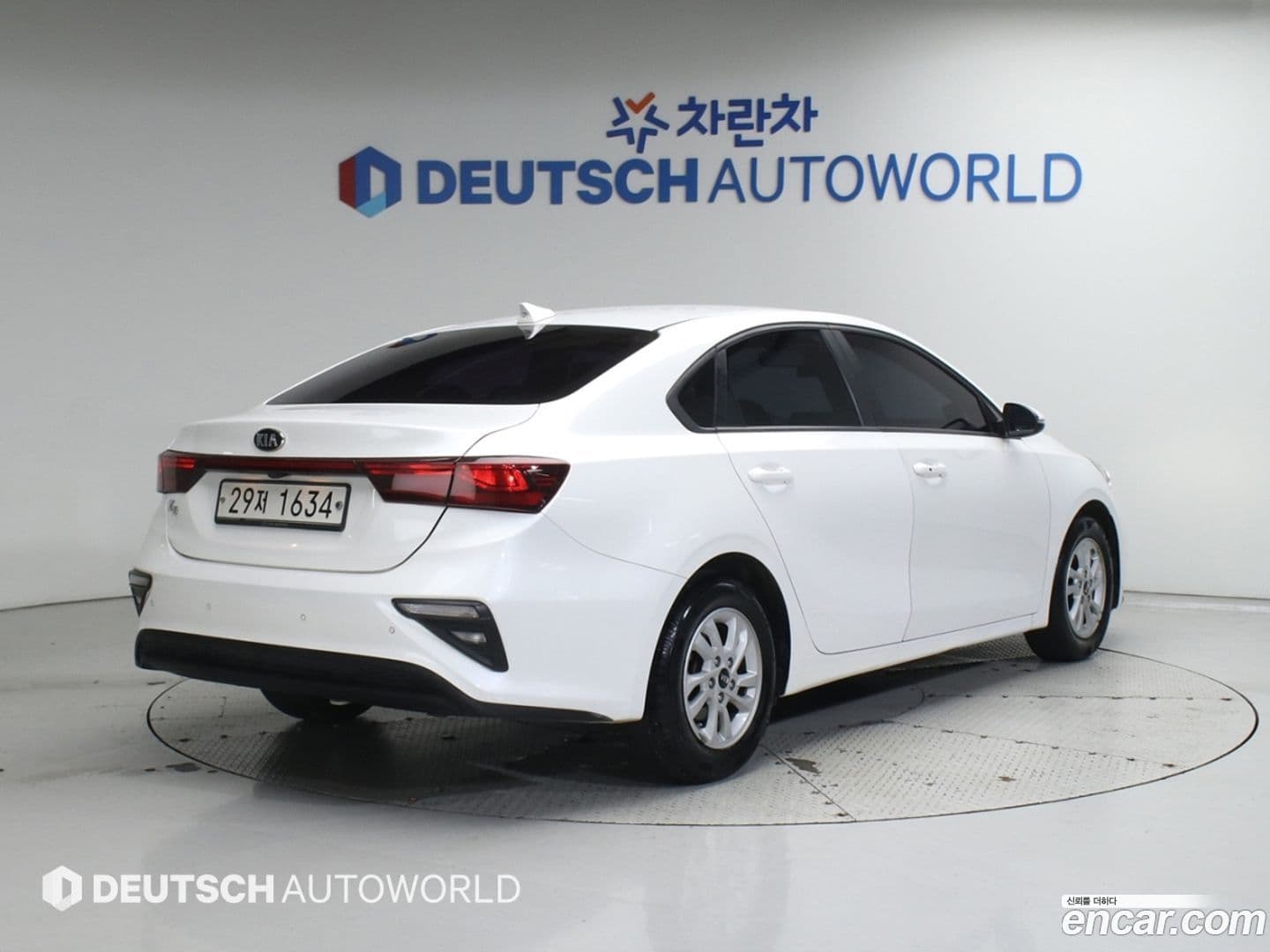 Main__Slider__Photo:K3 Kia 2018.3-0