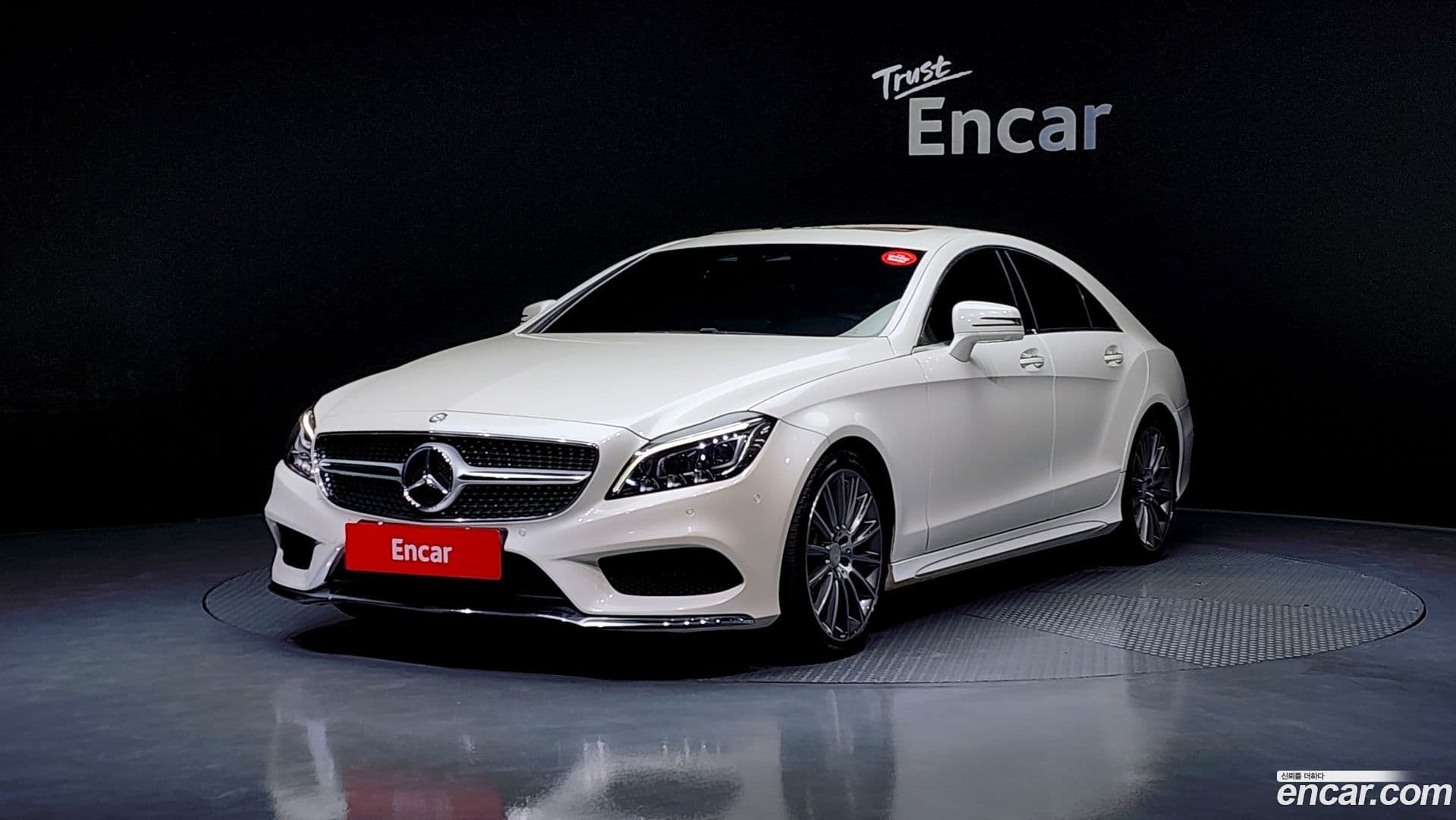 Main__Slider__Photo:CLS-Class Mercedes-Benz 2016.2-0