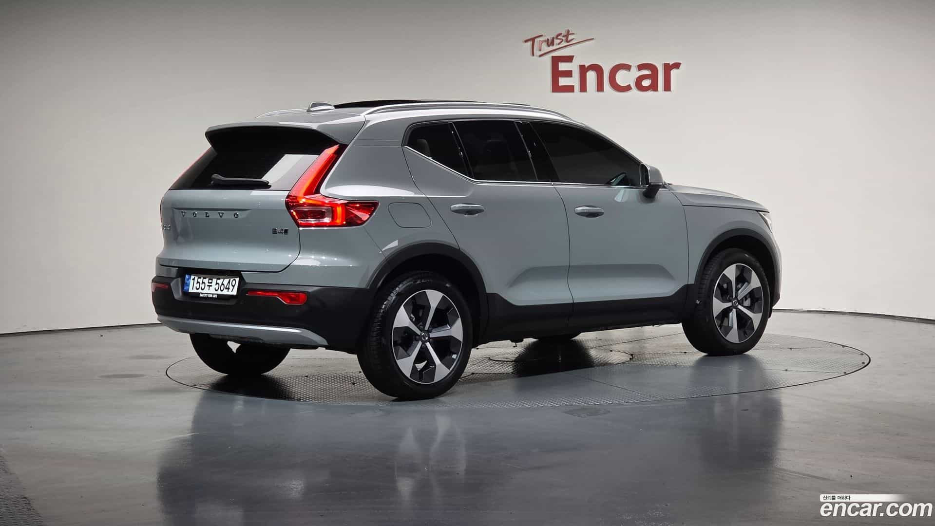 XC40 Volvo 2024.11-OUTER-002