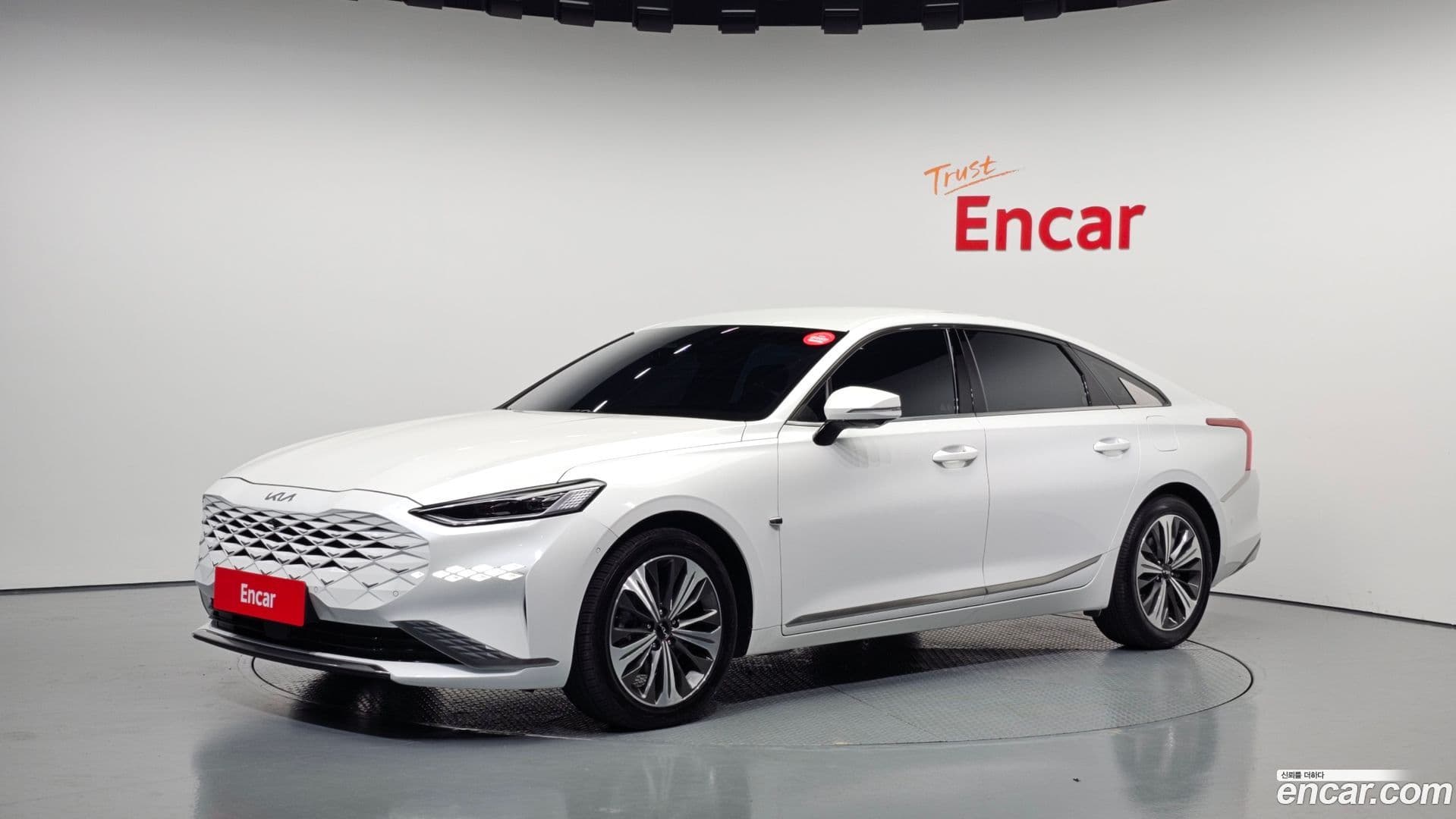 Main__Slider__Photo:K8 Kia 2023.8-0
