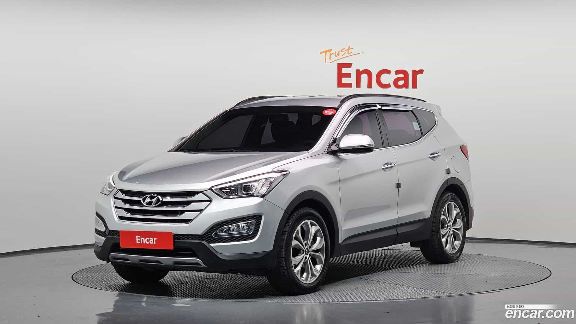 Santafe Hyundai 2015.4-OUTER-001