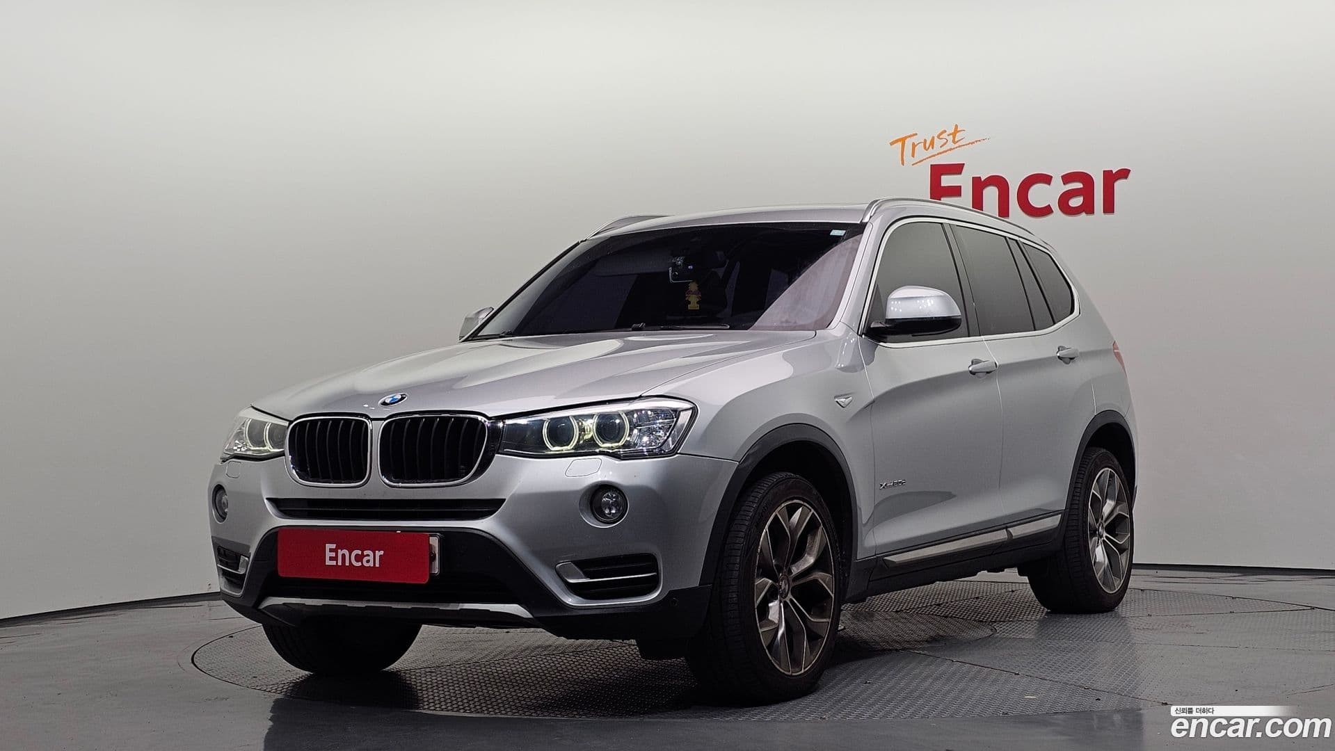 Main__Slider__Photo:X3 BMW 2015.11-0