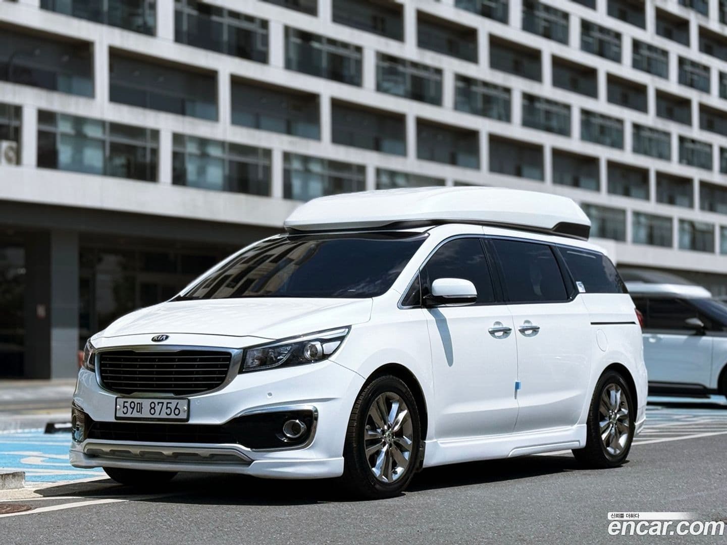 Main__Slider__Photo:Canival Kia 2015.4-0