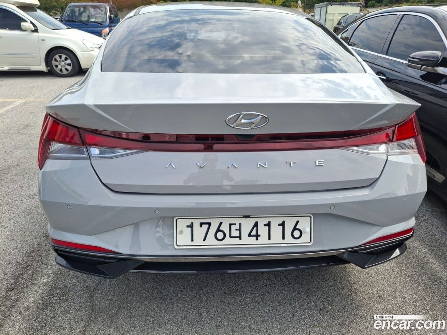 Main__Slider__Photo:AVANTE Hyundai 2021.7-0