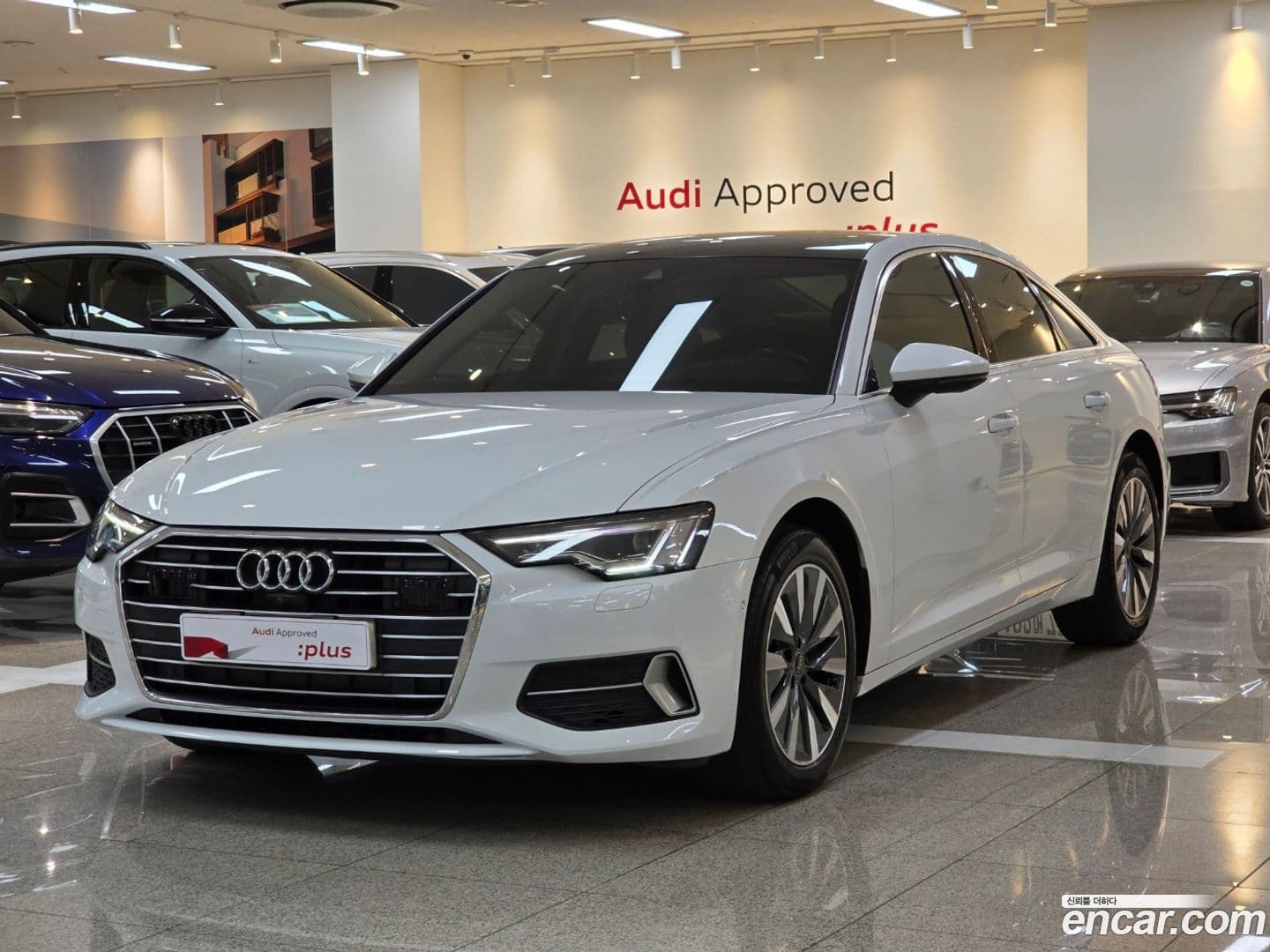 Main__Slider__Photo:A6 Audi 2021.11-0