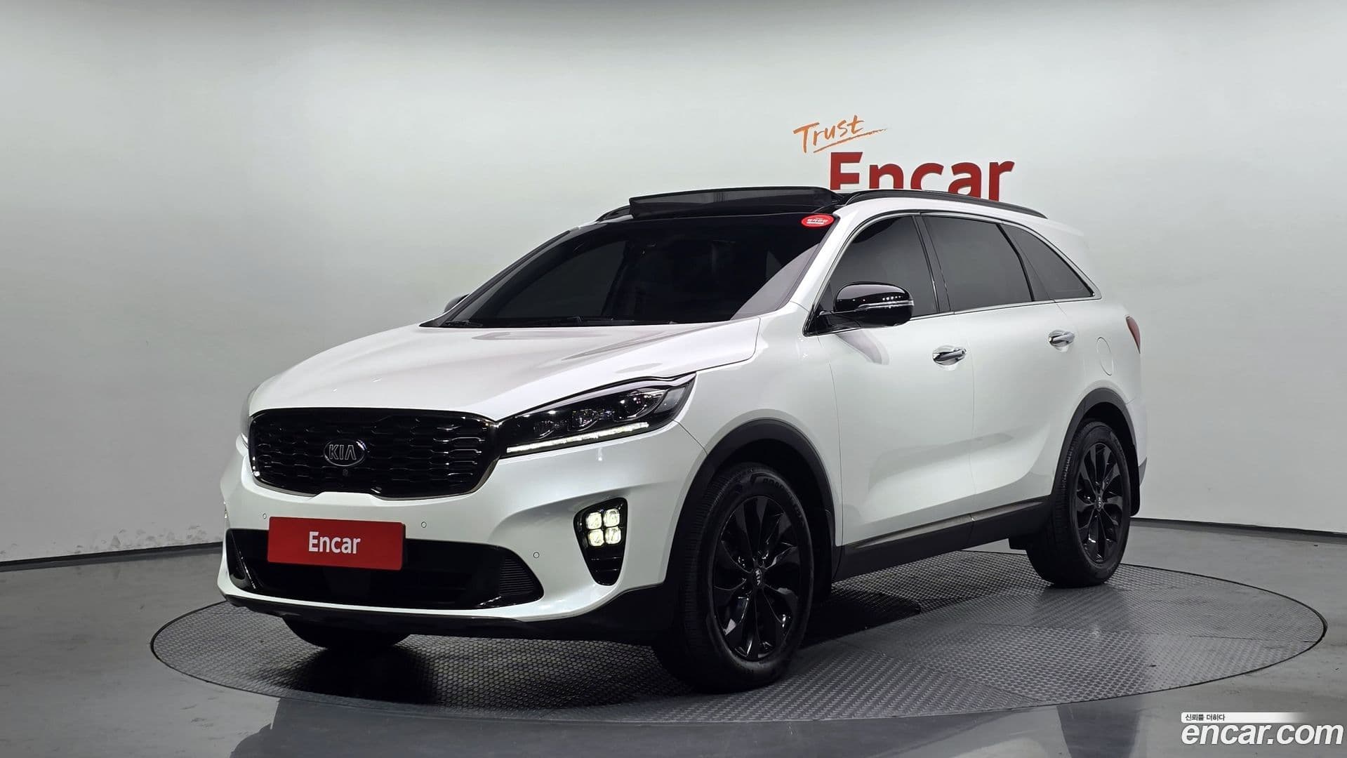 Main__Slider__Photo:Sorento Kia 2017.7-0