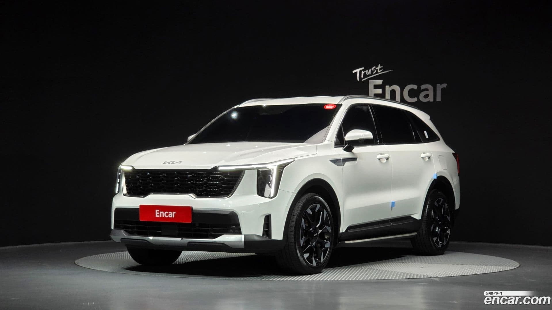 Main__Slider__Photo:Sorento Kia 2024.1-0