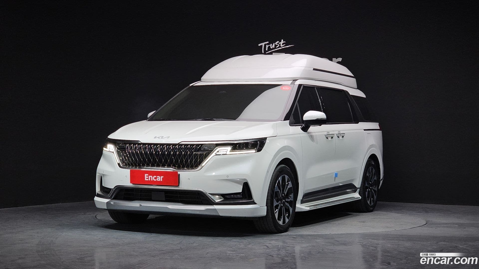 Main__Slider__Photo:Canival Kia 2022.2-0