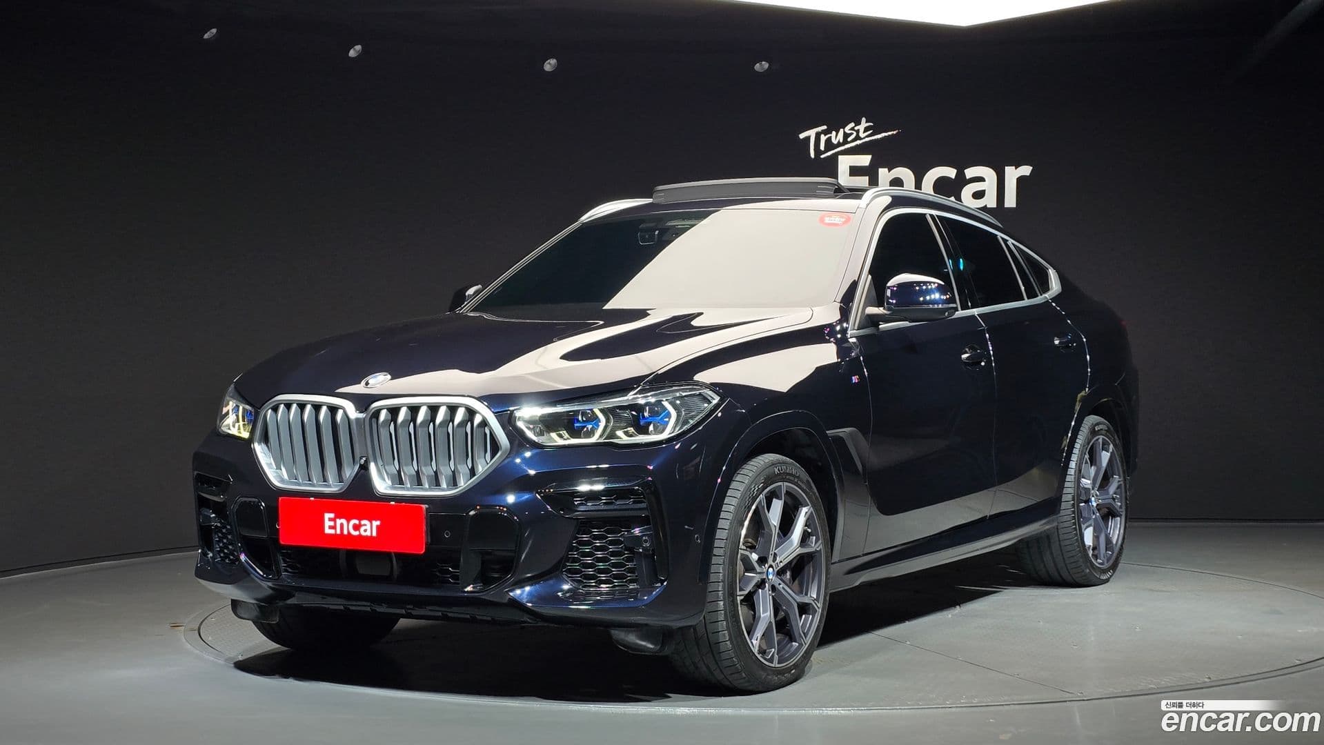 Main__Slider__Photo:X6 BMW 2022.4-0