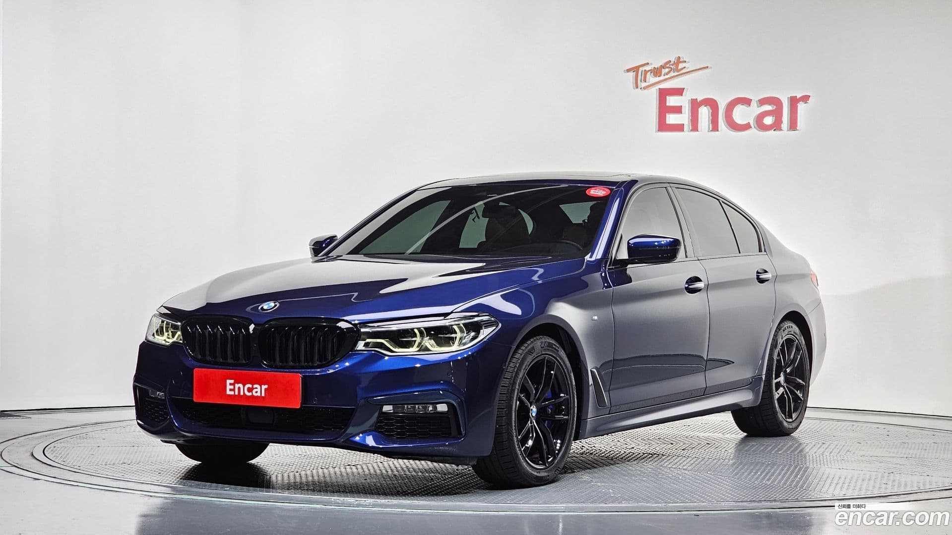Main__Slider__Photo:5-Series BMW 2018.5-0