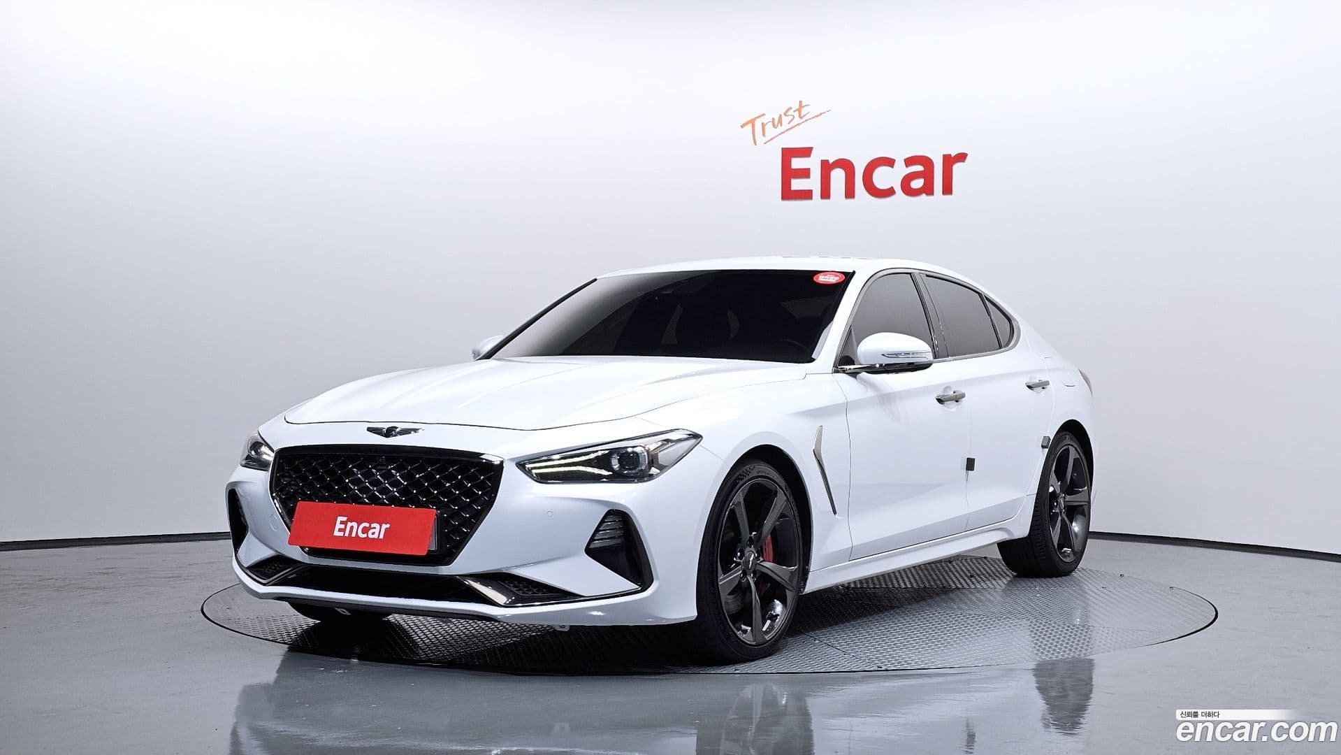 Main__Slider__Photo:G70 Genesis 2019.0-0